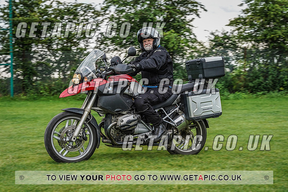 RS2107_1236