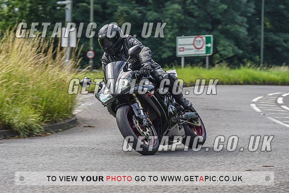 RS2107_1376