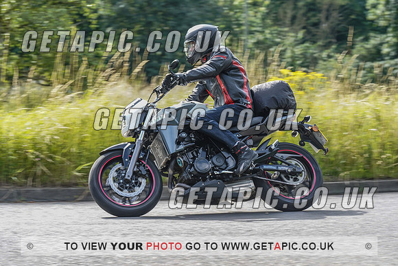 RS2107_1394