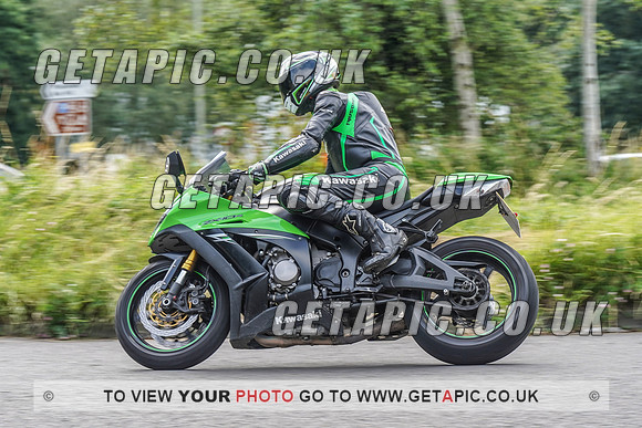 RS2107_1409