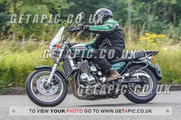 RS2107_1413