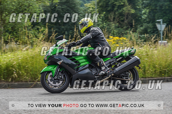 RS2107_2258