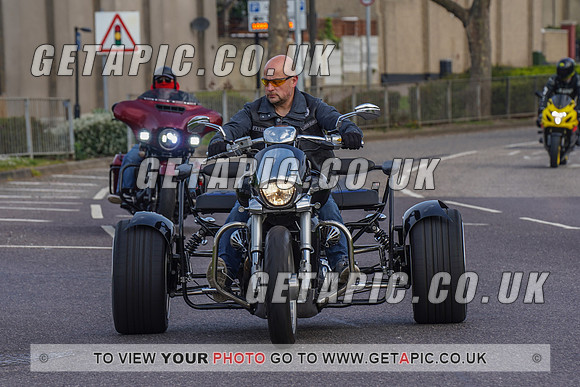 RS2204_2999