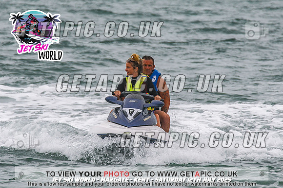 PP2507-804_LOGO_ON_PHOTO