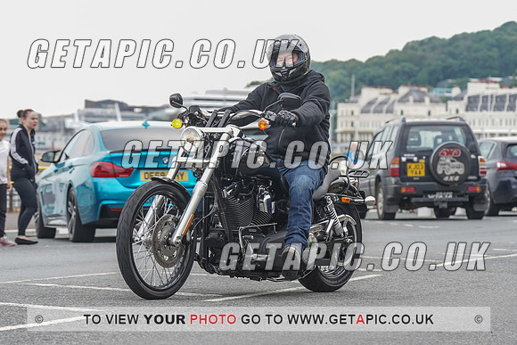 RS2107_3156