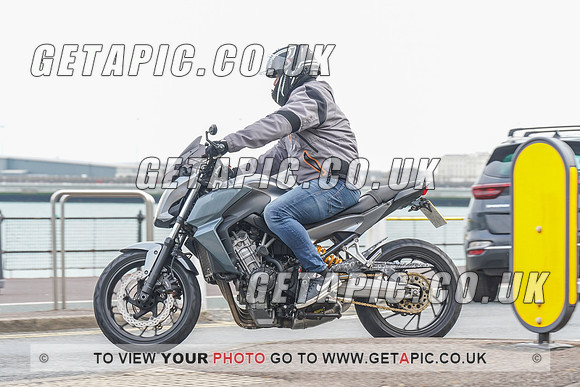RS2107_3160