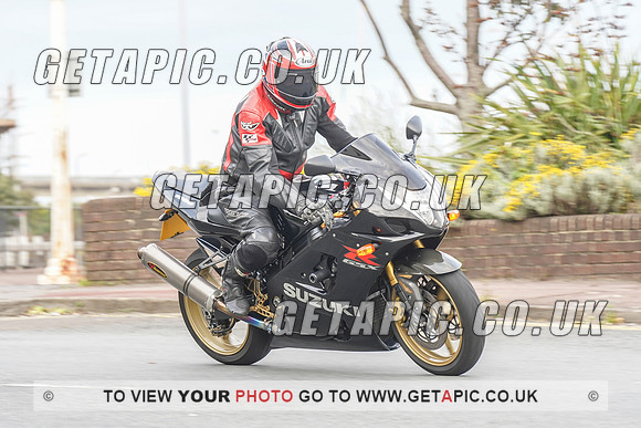 RS2107_3162