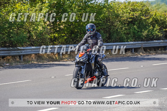 RS2208_1003