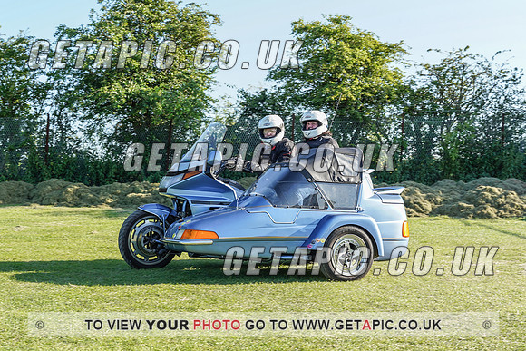 RS2107_3321