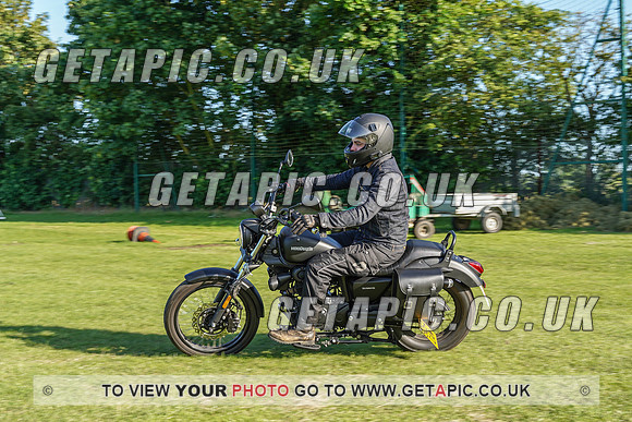 RS2107_3338