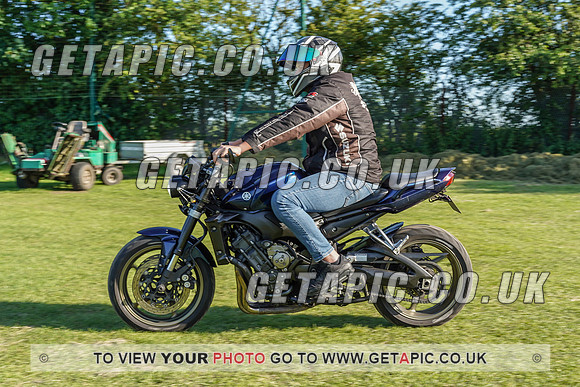 RS2107_3359