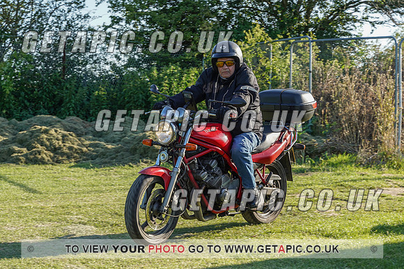 RS2107_3371