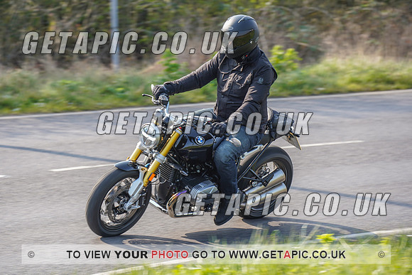 RS2203_4629