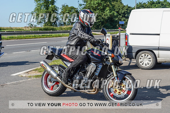 RS2107_3784