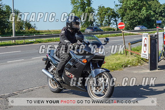 RS2107_3787