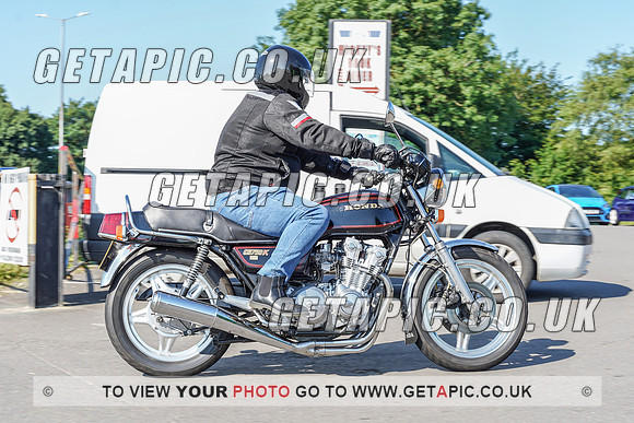 RS2107_3794