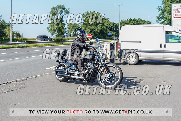 RS2107_3799