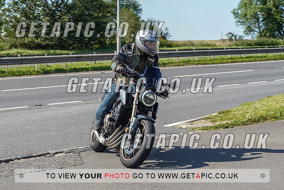 RS2107_3821