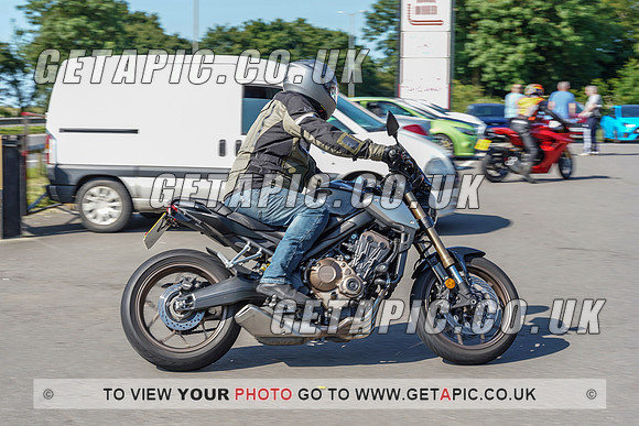 RS2107_3823