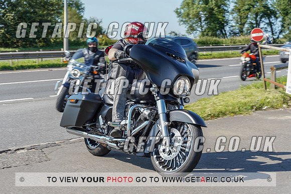 RS2107_3827