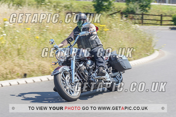 RS2107_4310