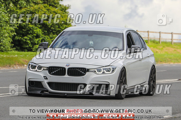 GP2406-10742-C_LOGO_ON_PHOTO