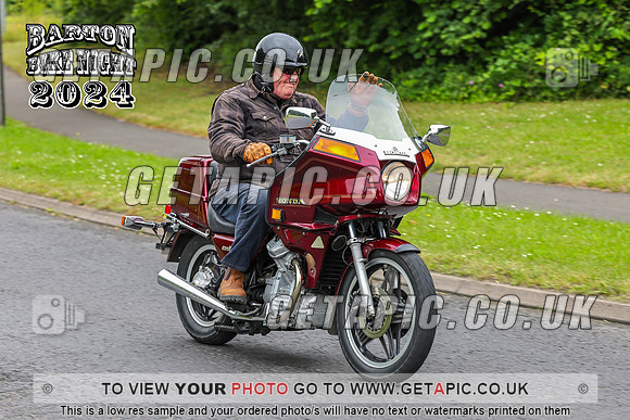 PR2407-185_LOGO_ON_PHOTO