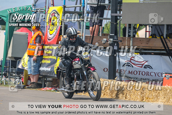 GP2508-4271_LOGO_ON_PHOTO
