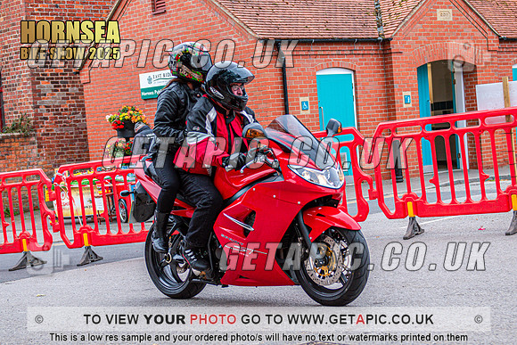 TW2508-169_LOGO_ON_PHOTO