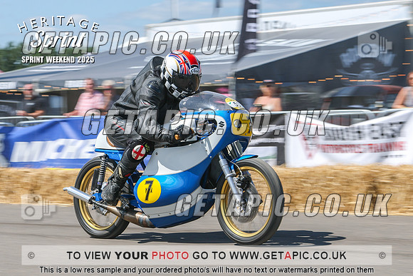 GP2508-5006_LOGO_ON_PHOTO
