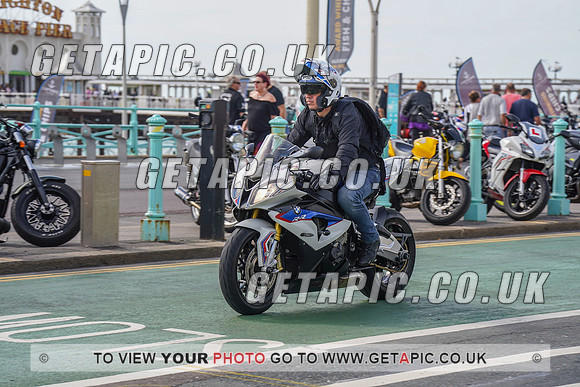 RS2209_6993