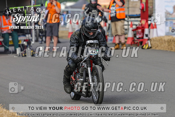 PR2408-00182-C_LOGO_ON_PHOTO