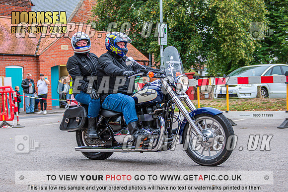 TW2508-1086_LOGO_ON_PHOTO