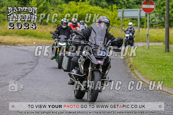 PR2407-445_LOGO_ON_PHOTO