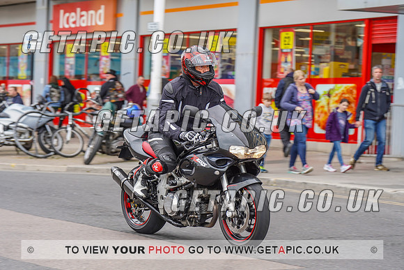 RS2205_2157
