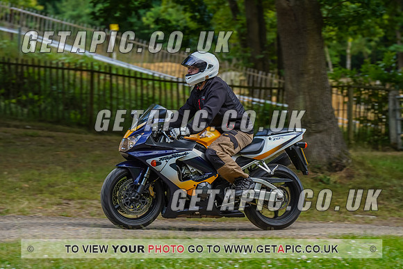 RS2207_1522