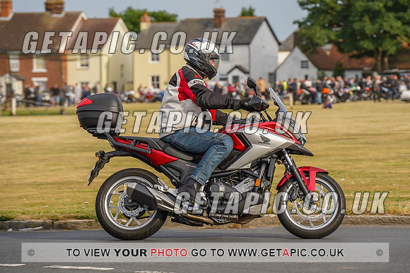 RS2207_7653