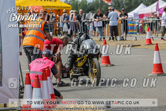PR2408-01260-C_LOGO_ON_PHOTO