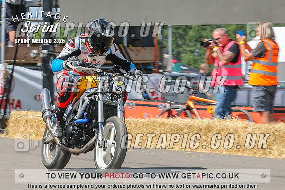 GP2508-4013-C_LOGO_ON_PHOTO