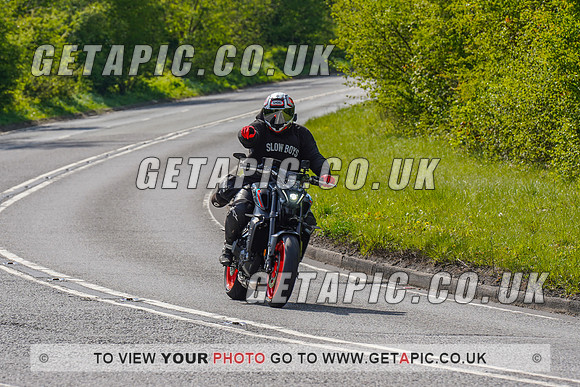 RS2204_12585