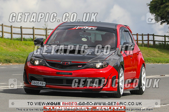 GP2406-10376-C_LOGO_ON_PHOTO