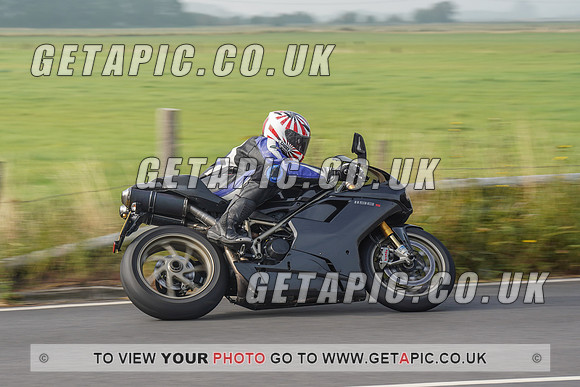 RS2109_1015