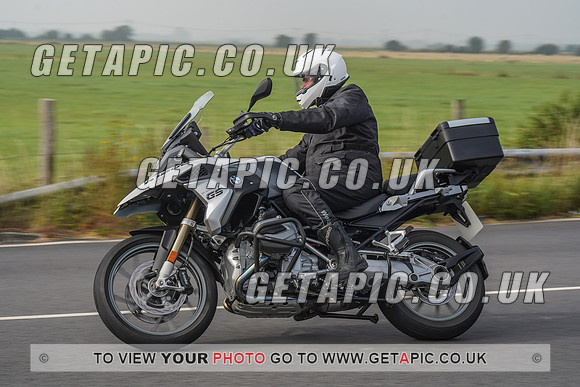 RS2109_1021