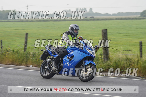 RS2109_1025