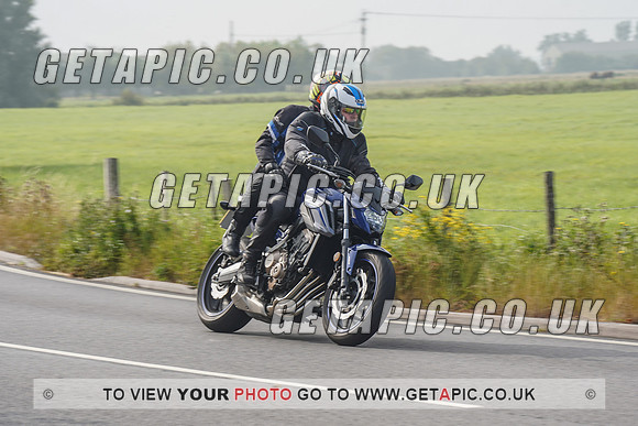 RS2109_1046