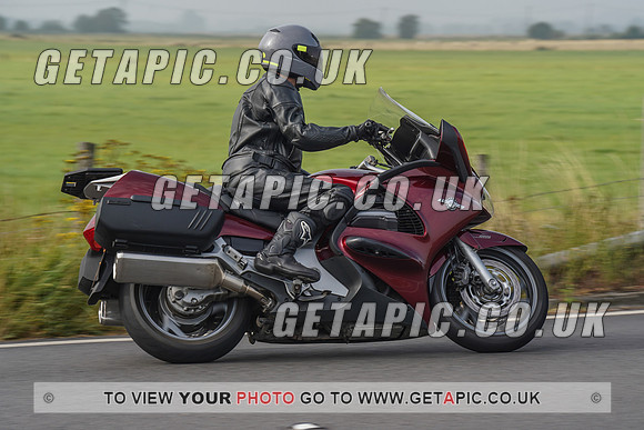 RS2109_1051