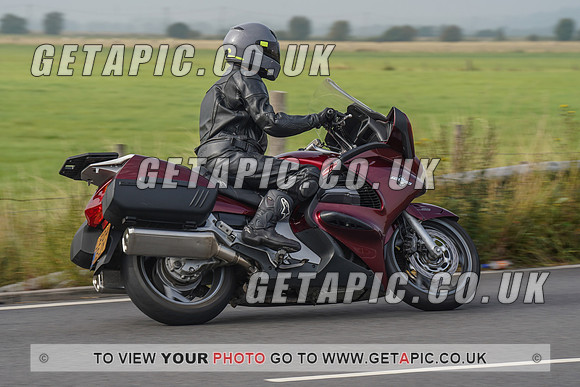 RS2109_1052