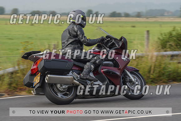RS2109_1053
