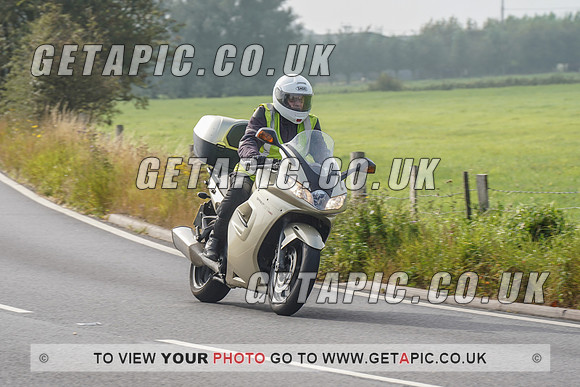 RS2109_1054