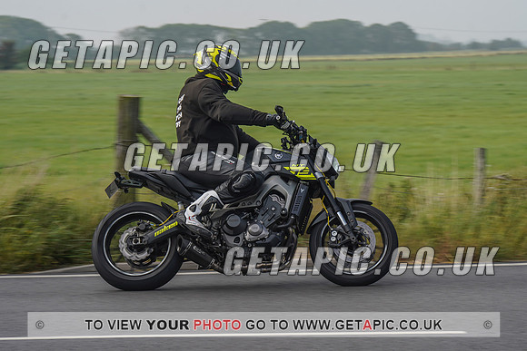 RS2109_1060